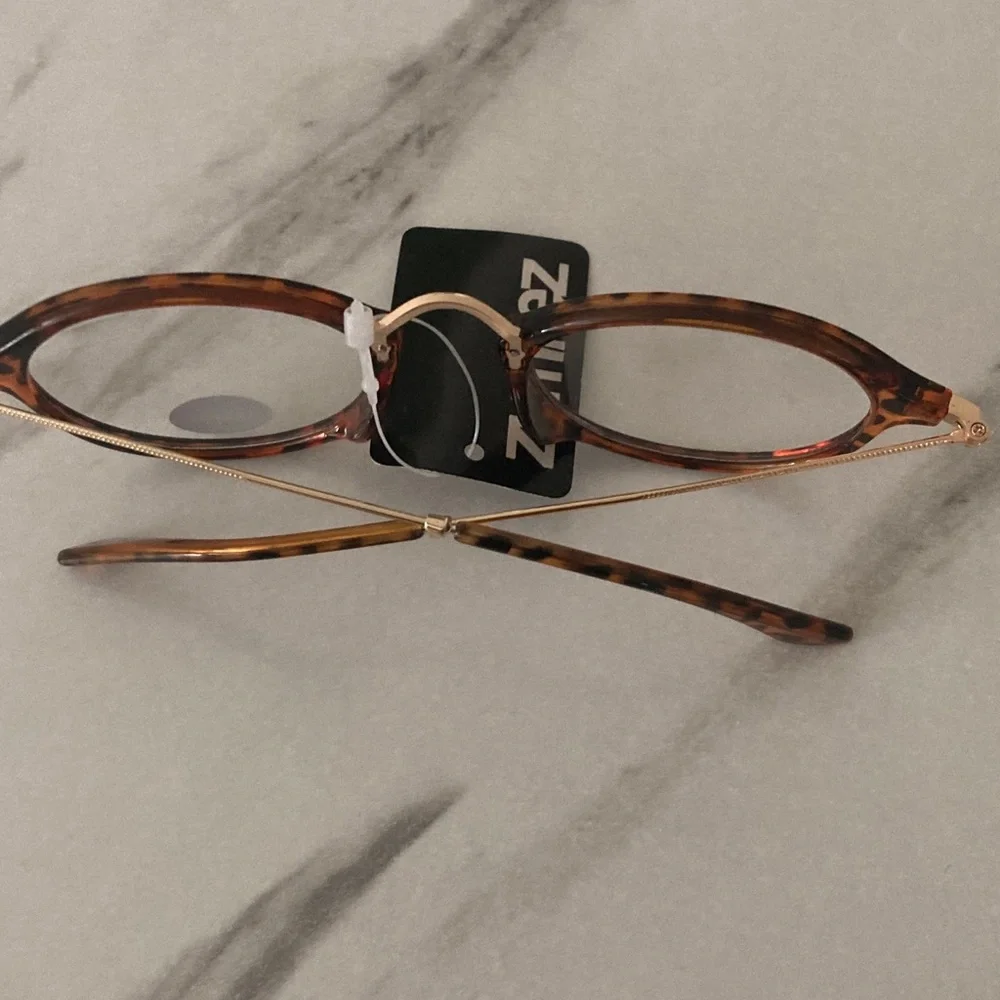 ME Makeover Essentials Tortoise Oval Glasses with Gold Bridge